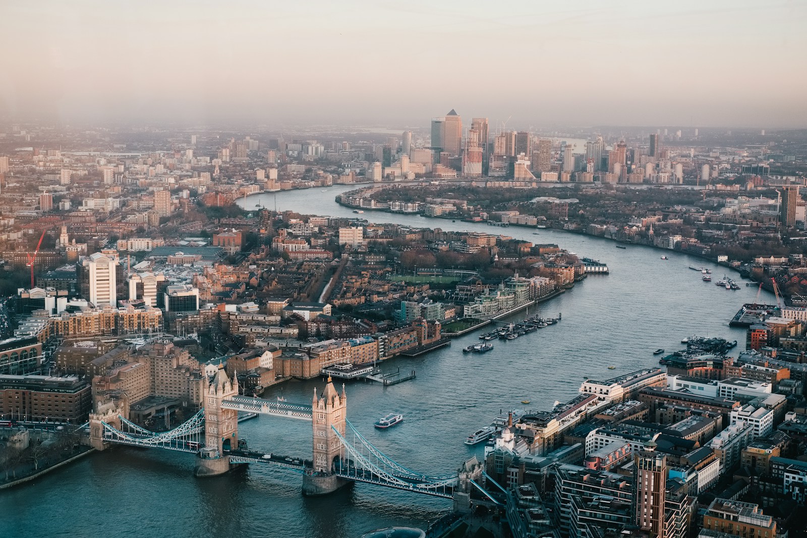 London Canary Wharf - global reach